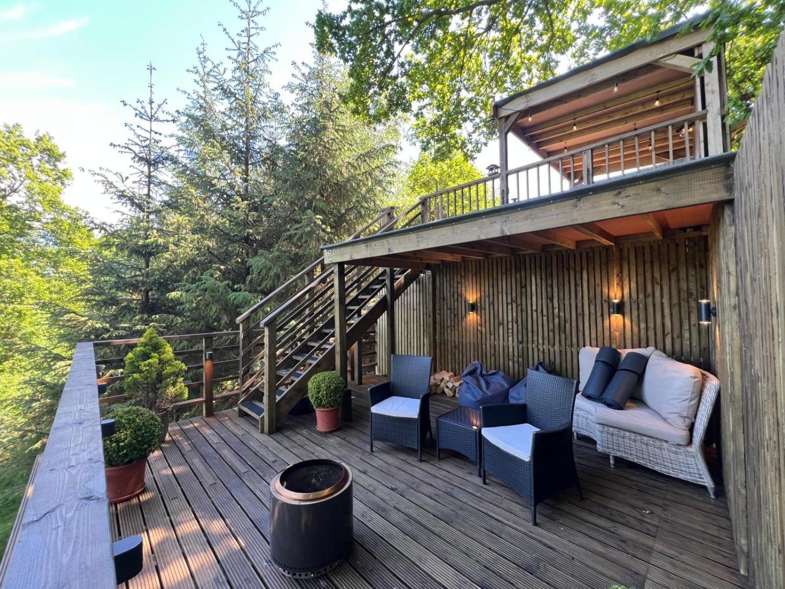 The Pines Treehouse At Treetops Hideouts ริชมอนด์ ภายนอก รูปภาพ